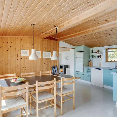 Suki - 650m From The Sea In Nw Jutland By Interhome