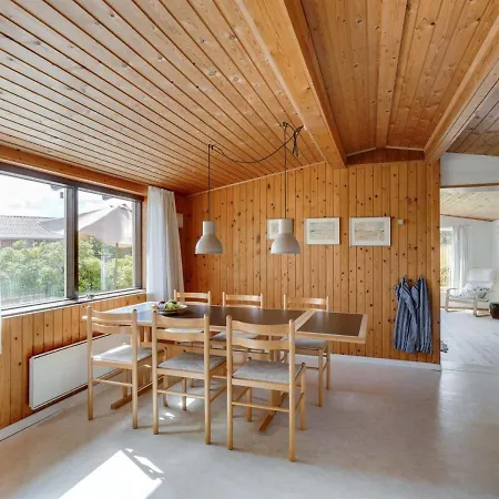 Suki - 650m From The Sea In Nw Jutland By Interhome