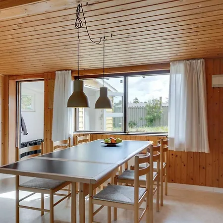 Suki - 650m From The Sea By Interhome 펜션 *